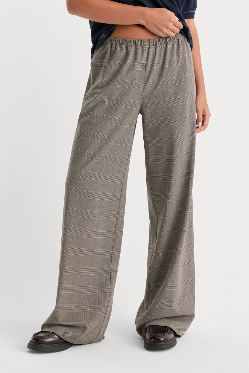The Pull On Trouser