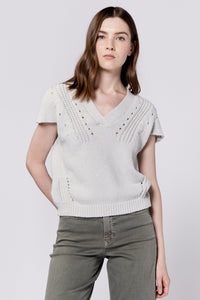 Una V-Neck Sleeveless Relaxed Sweater