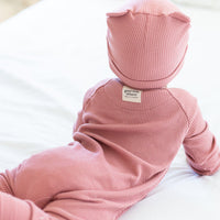 Zip Fit & Beanie Set