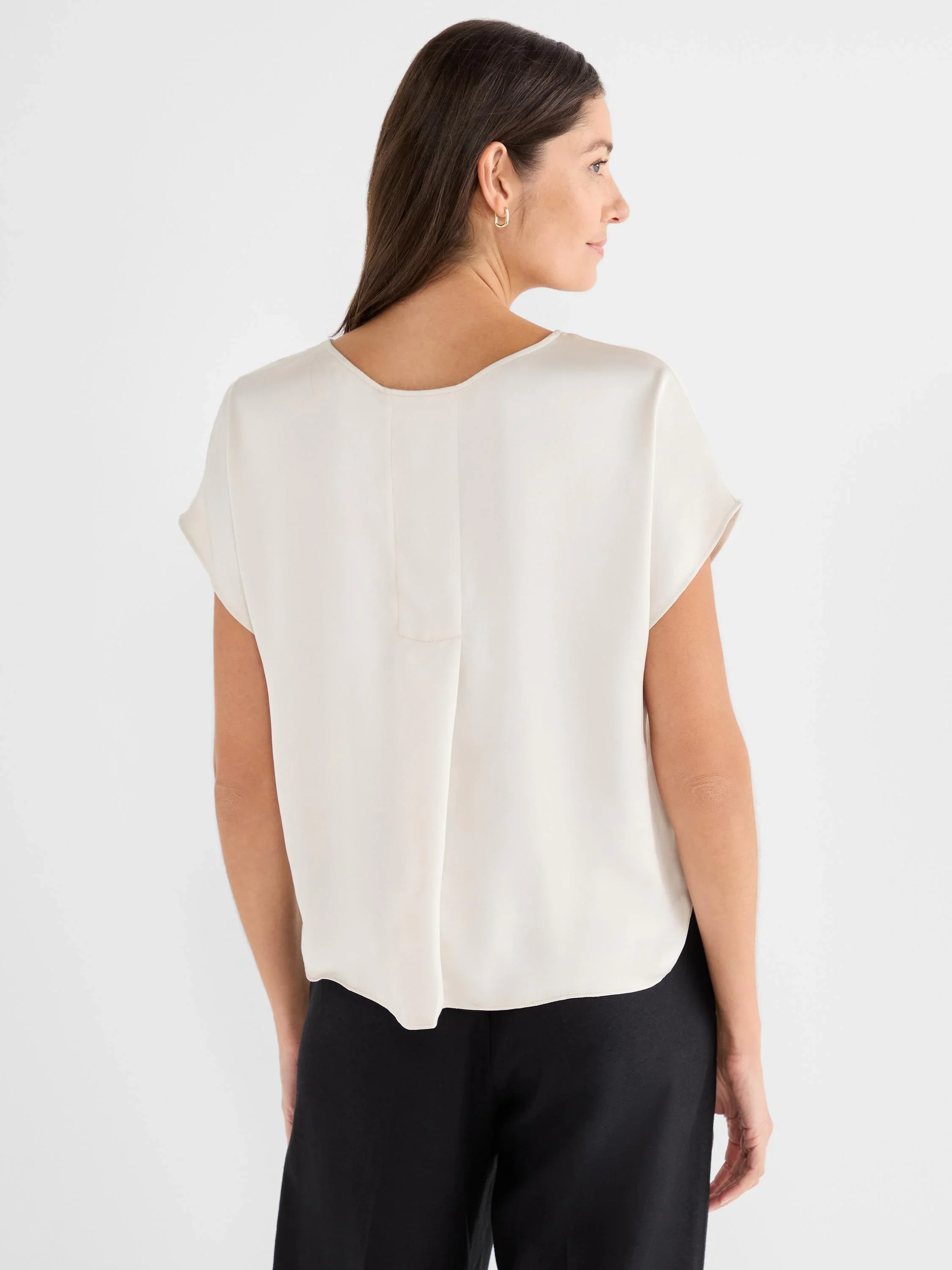 Day Gloss Woven Tee