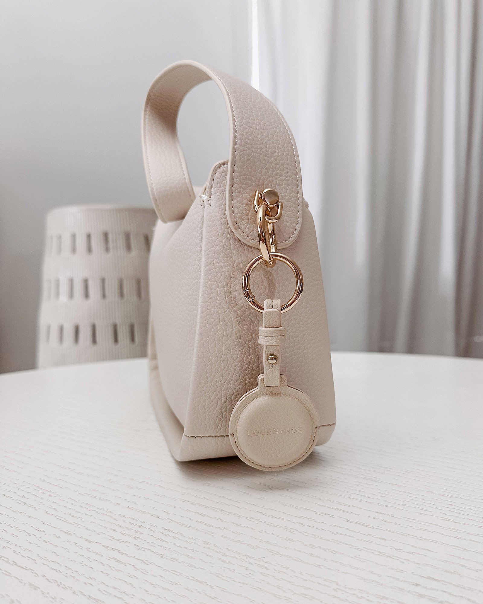 Opal Airtag Keychain