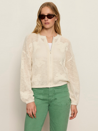Daily Escape Flower Pop Bomber