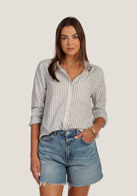 Taylor Button-Up