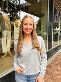 Charlie Classic V-Neck