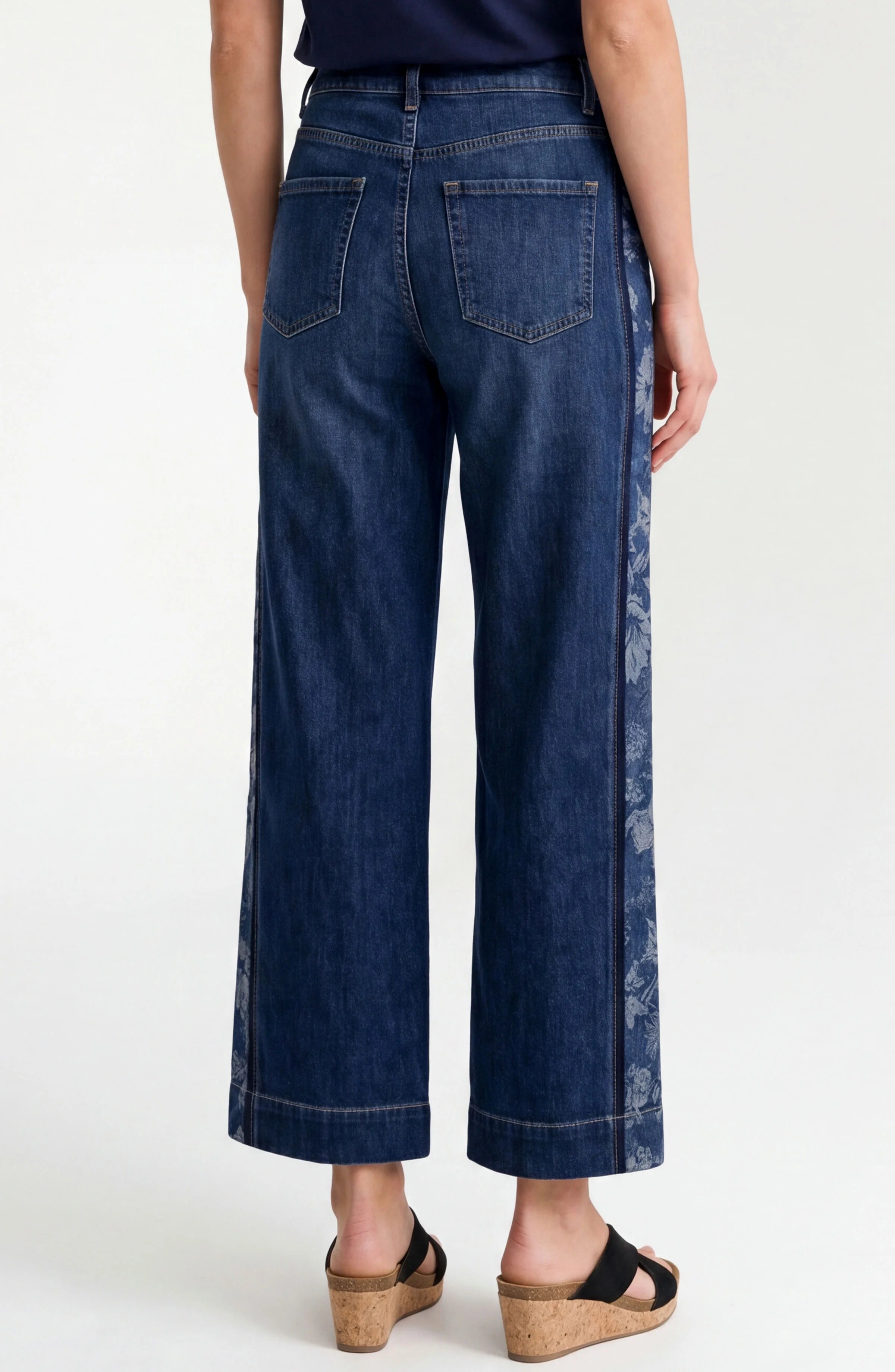 Stride Wide Leg With Jacquard Blocking