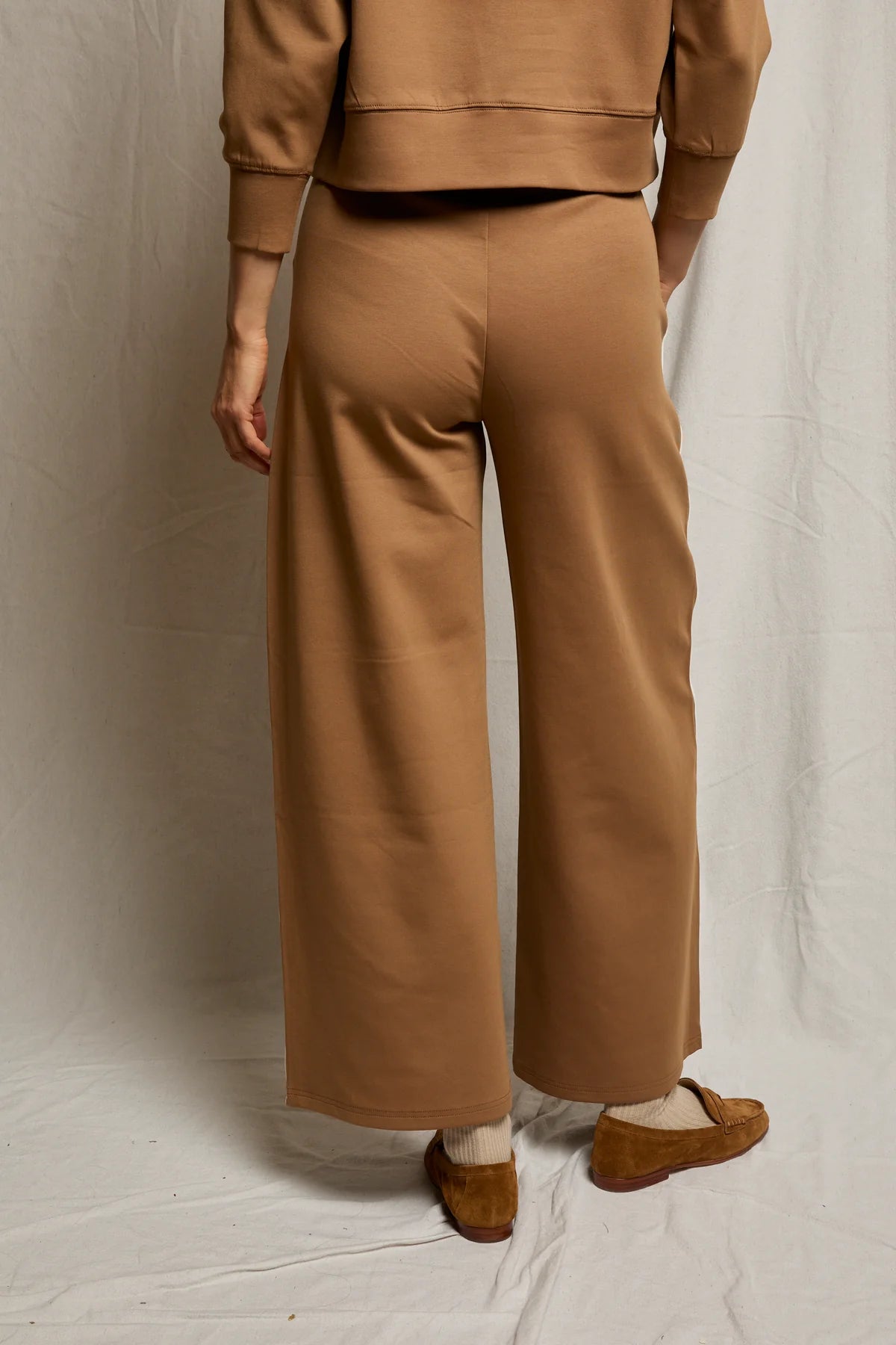 Mikos Wideleg Pant