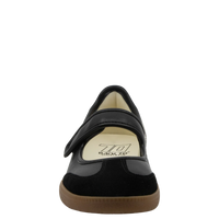 Aya Sneakerina in Black Milk