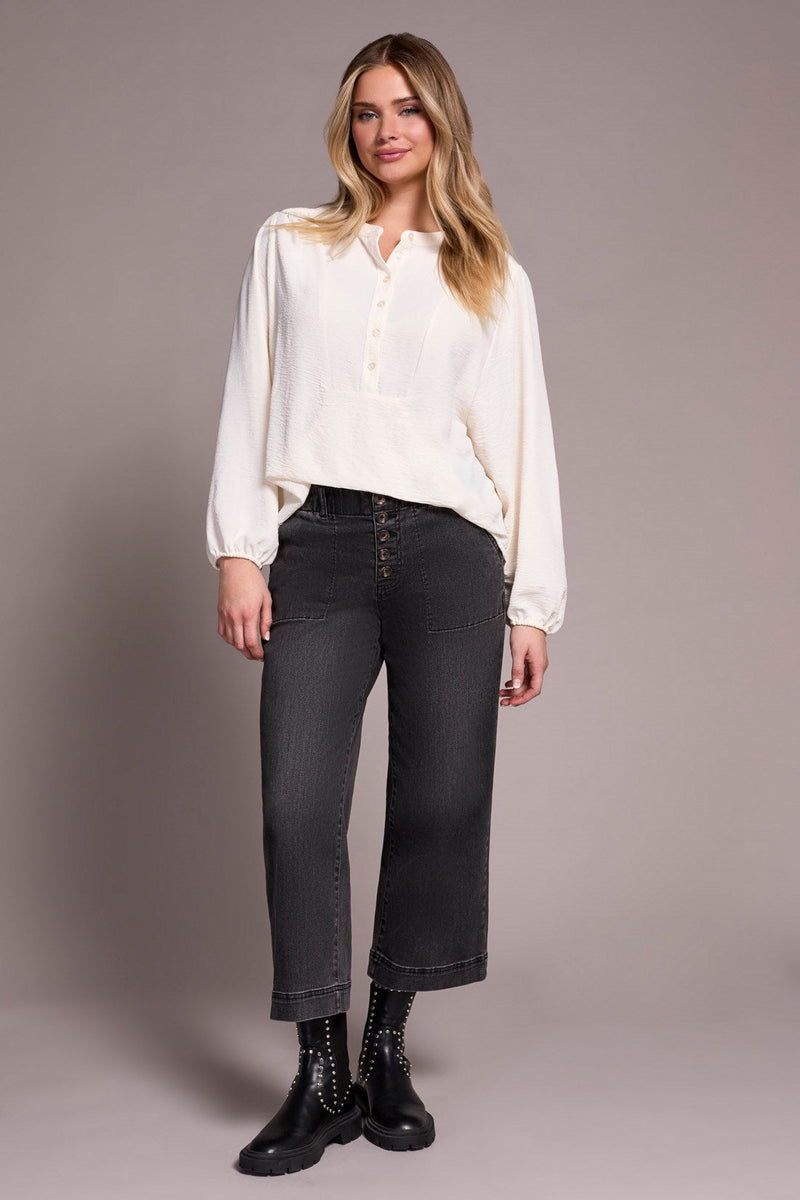 Airflow Long Sleeve Mandarin Collar Blouse