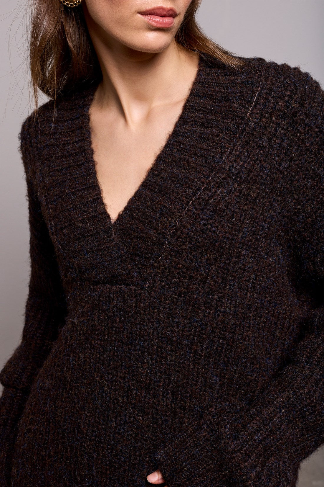 BLUE THREAD by Tribal Oversized Chunky Ribbed Deep V-Neck Knit Sweater