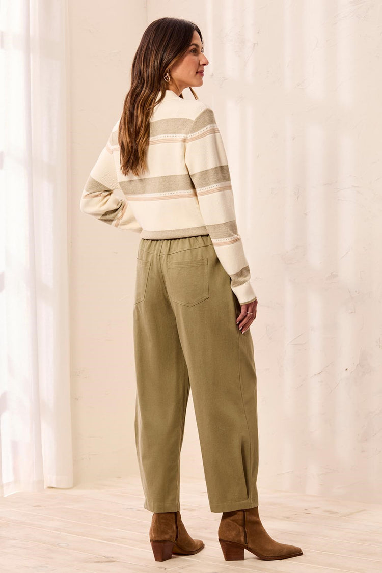 Twill Pleated Barrel Pants