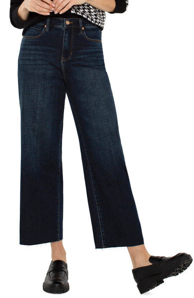 Stride Wide Leg Jeans