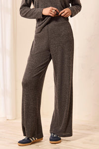 Pull-On Ankle Pant